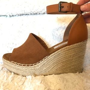 Steve Madden Jaylen wedge sandals